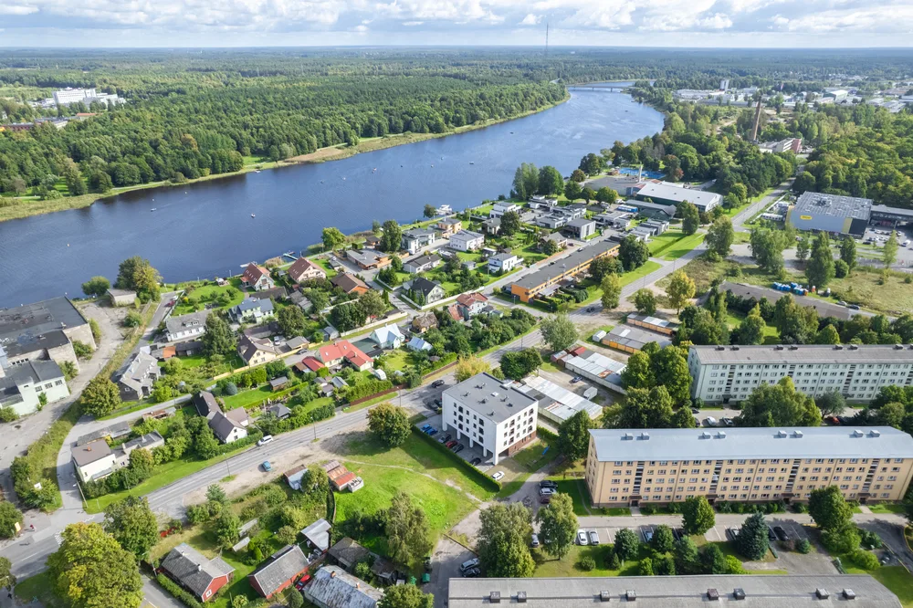 Kortermaja asukoht jõe suhtes